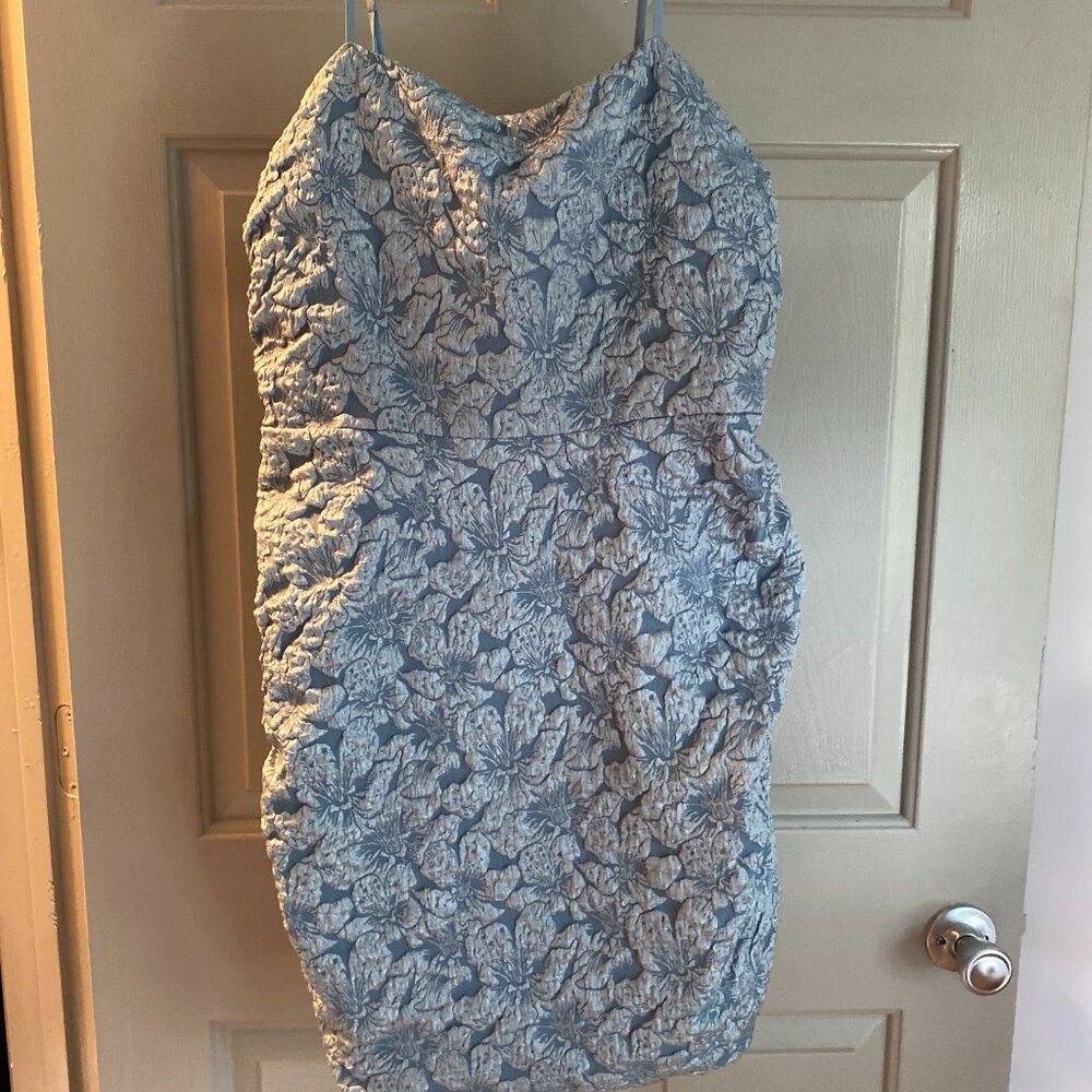 Dress Floral Dress - Picture 6 of 6
